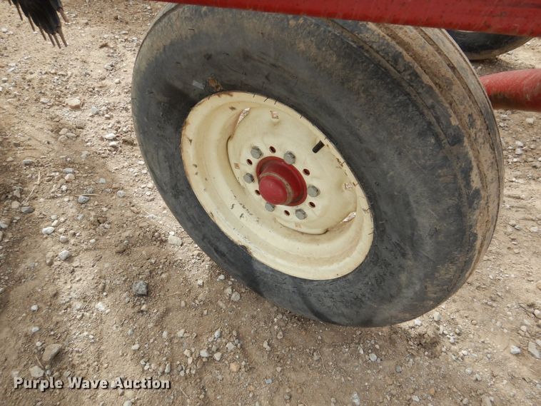 image for item DF7387 Rowse Ultimate V hay rake