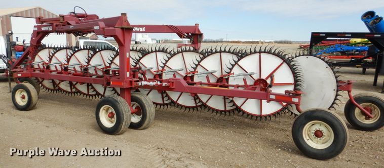 image for item DF7388 Rowse Ultimate V hay rake