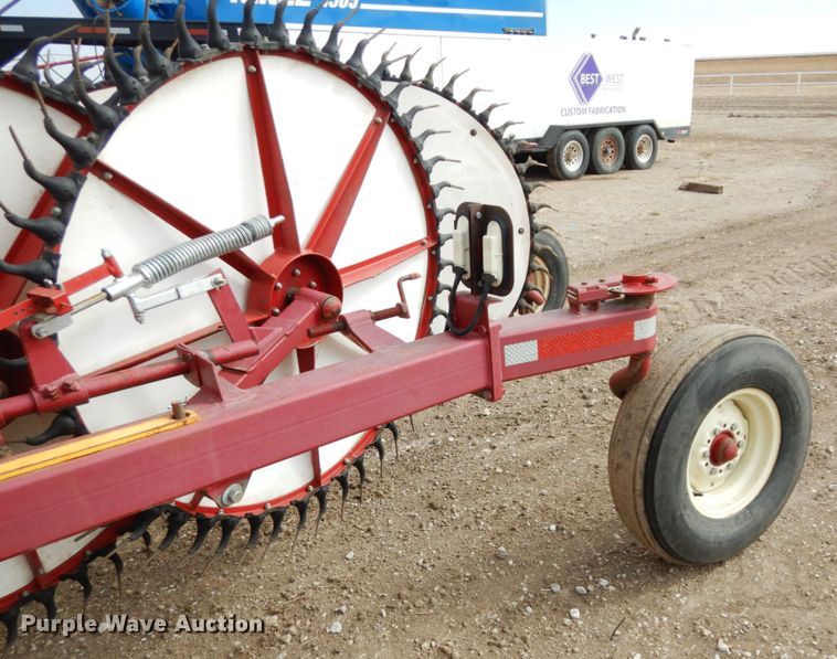 image for item DF7388 Rowse Ultimate V hay rake