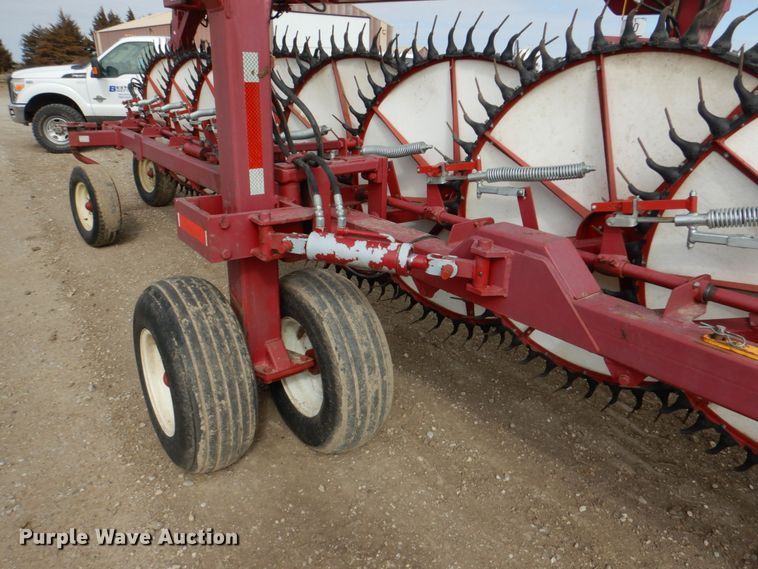 image for item DF7388 Rowse Ultimate V hay rake