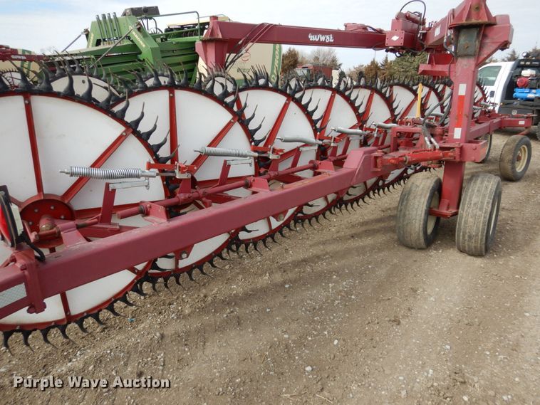 image for item DF7388 Rowse Ultimate V hay rake