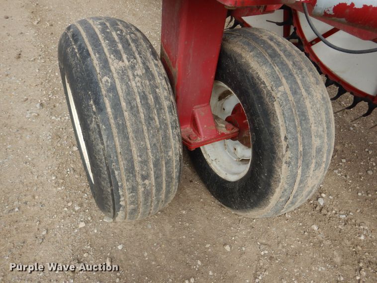 image for item DF7388 Rowse Ultimate V hay rake