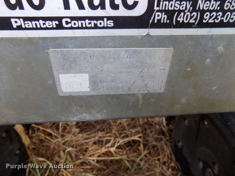 image for item DG2557 John Deere 7300 planter