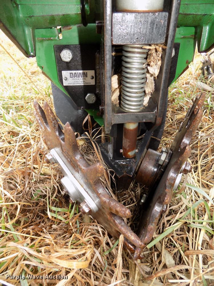 image for item DG2557 John Deere 7300 planter