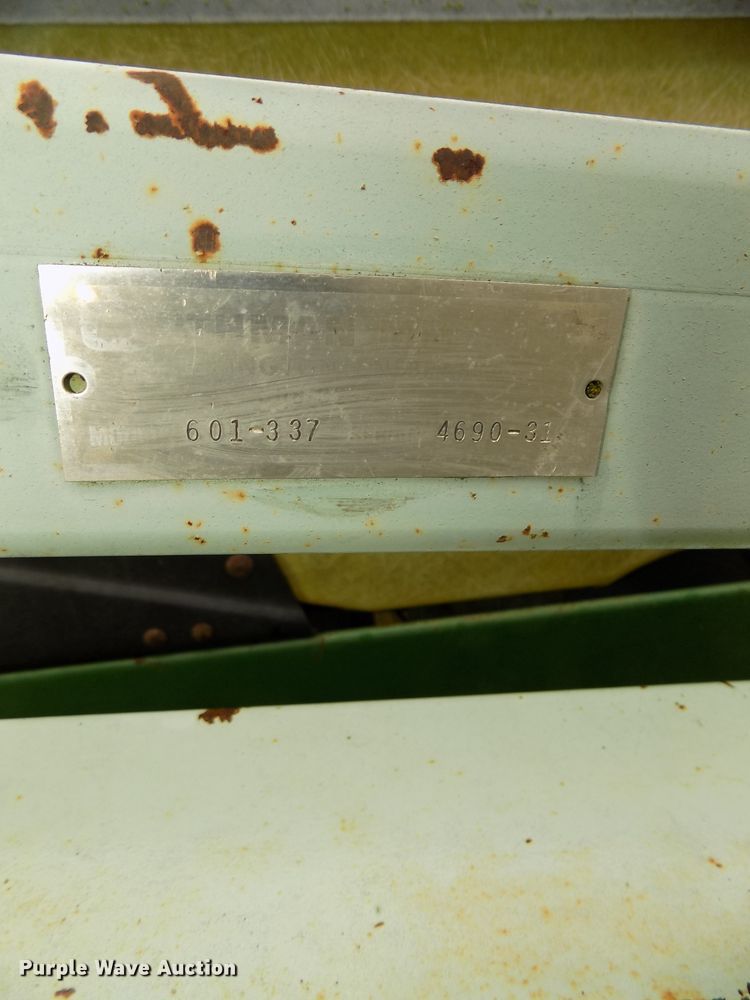 image for item DG2557 John Deere 7300 planter