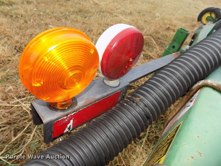 image for item DG2557 John Deere 7300 planter