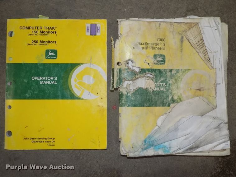 image for item DG2557 John Deere 7300 planter