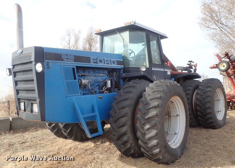image for item DG3000 1991 Ford 846 Versatile 4WD tractor