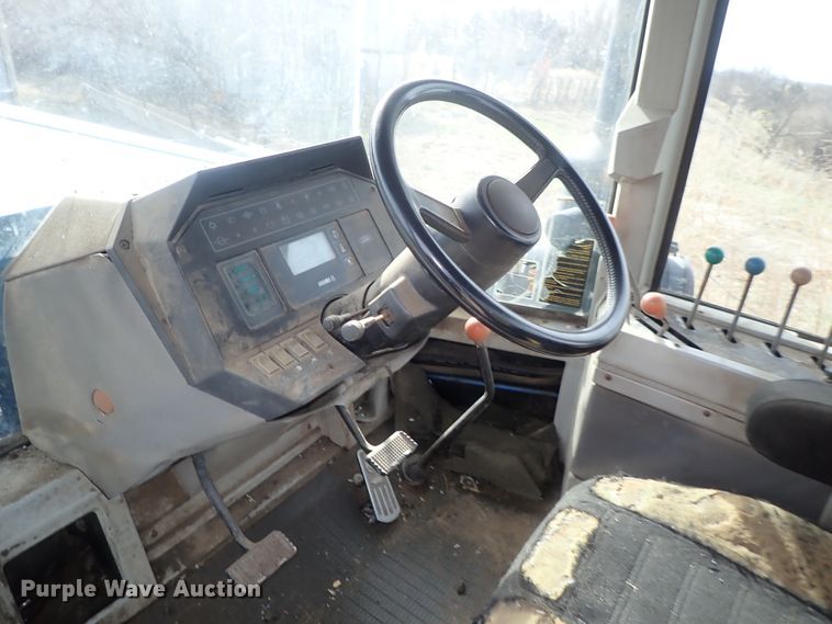 image for item DG3000 1991 Ford 846 Versatile 4WD tractor