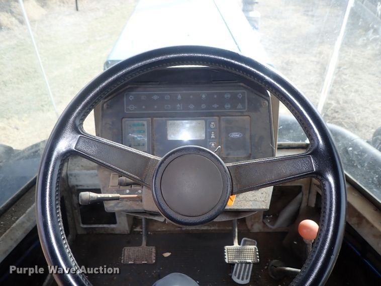 image for item DG3000 1991 Ford 846 Versatile 4WD tractor