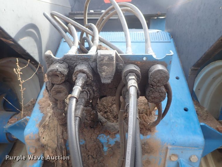 image for item DG3000 1991 Ford 846 Versatile 4WD tractor