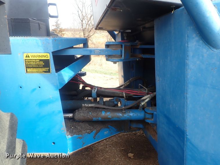 image for item DG3000 1991 Ford 846 Versatile 4WD tractor