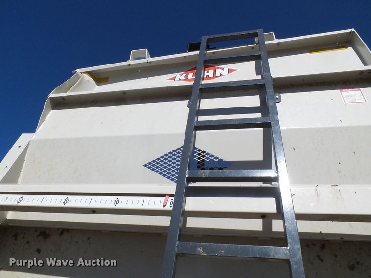 image for item DG5575 Kuhn Knight Prospread PSC181 manure spreader