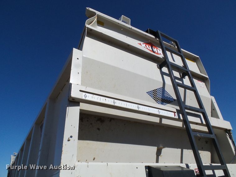 image for item DG5575 Kuhn Knight Prospread PSC181 manure spreader