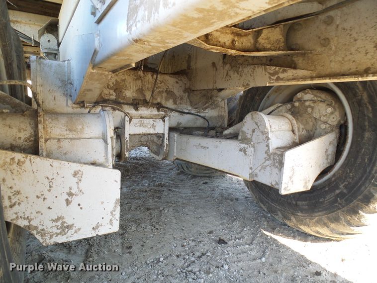 image for item DG5575 Kuhn Knight Prospread PSC181 manure spreader