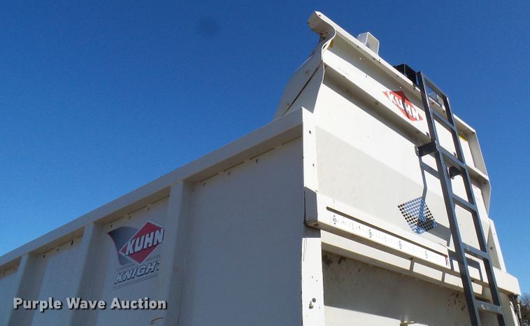 image for item DG5575 Kuhn Knight Prospread PSC181 manure spreader