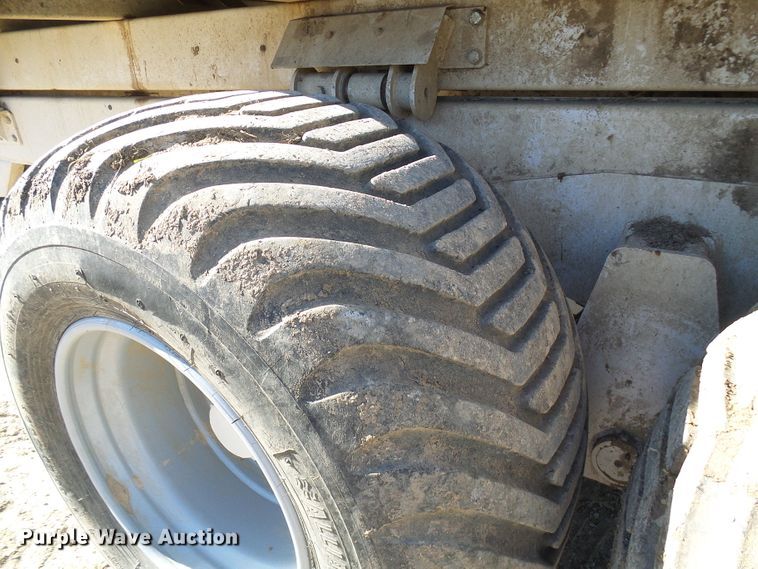 image for item DG5575 Kuhn Knight Prospread PSC181 manure spreader