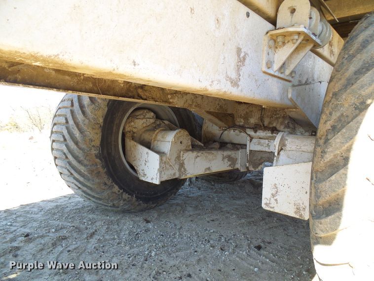 image for item DG5575 Kuhn Knight Prospread PSC181 manure spreader