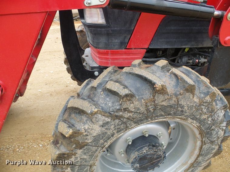 image for item DG5577 Mahindra 5570 HFWD tractor