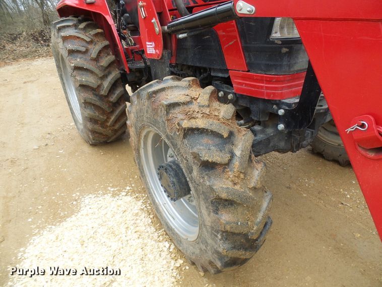 image for item DG5577 Mahindra 5570 HFWD tractor