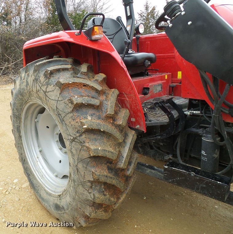 image for item DG5577 Mahindra 5570 HFWD tractor