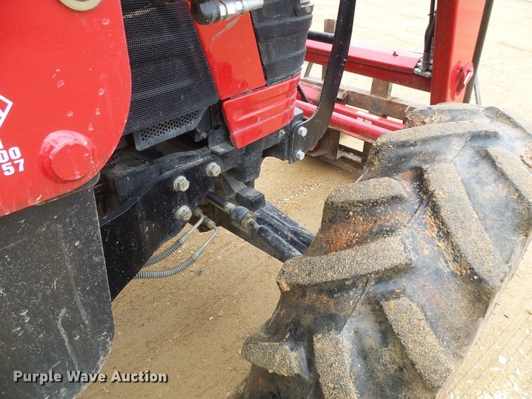 image for item DG5577 Mahindra 5570 HFWD tractor