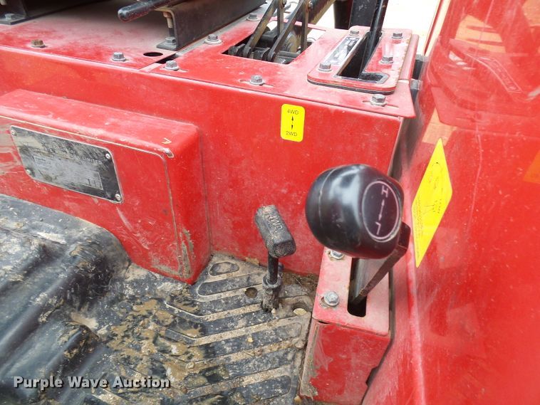image for item DG5577 Mahindra 5570 HFWD tractor