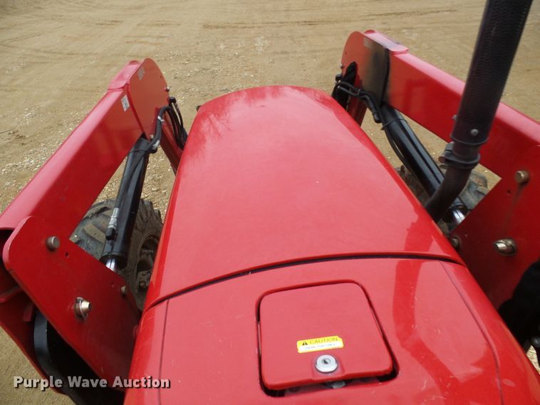 image for item DG5577 Mahindra 5570 HFWD tractor