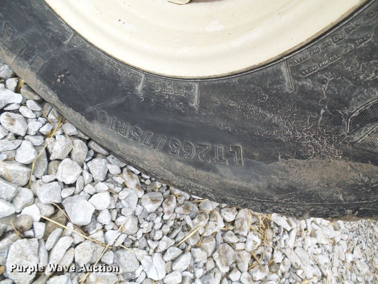 image for item DG5591 Allis Chalmers 180 tractor