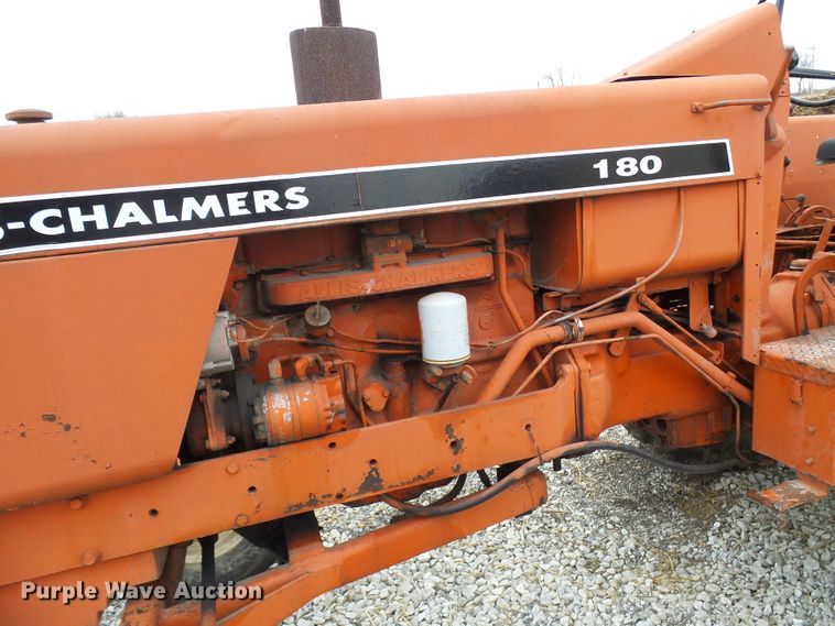 image for item DG5591 Allis Chalmers 180 tractor