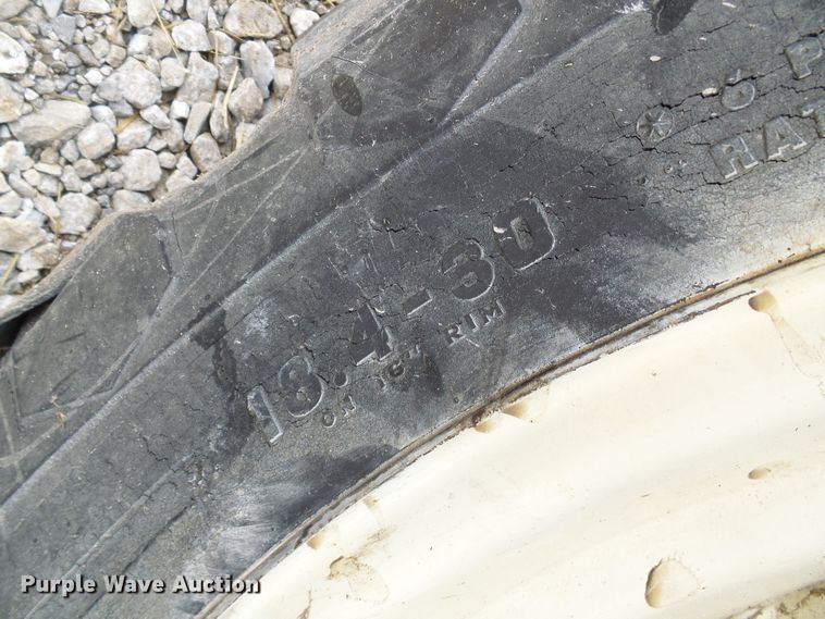 image for item DG5591 Allis Chalmers 180 tractor