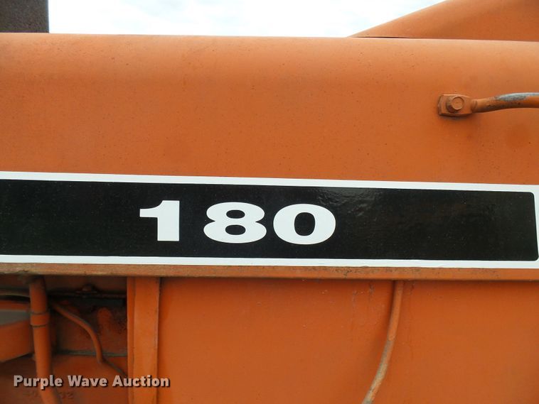 image for item DG5591 Allis Chalmers 180 tractor