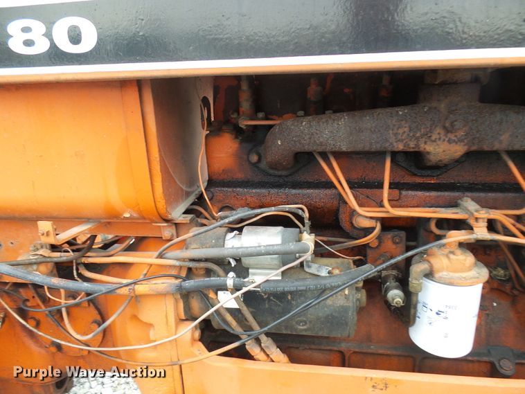 image for item DG5591 Allis Chalmers 180 tractor