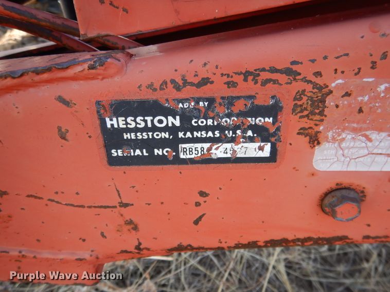 image for item DG5931 Hesston 5800 round baler