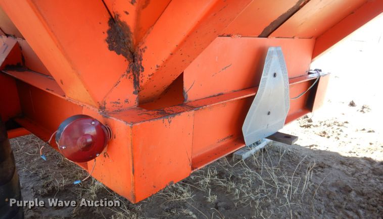 image for item DG5933 United grain cart