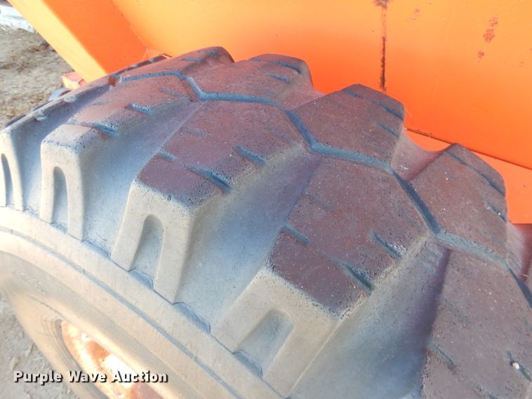 image for item DG5933 United grain cart