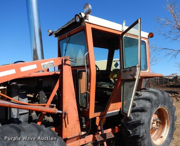 image for item DG5934 1981 Allis Chalmers 6080 MFWD tractor