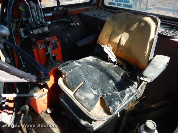 image for item DG5934 1981 Allis Chalmers 6080 MFWD tractor