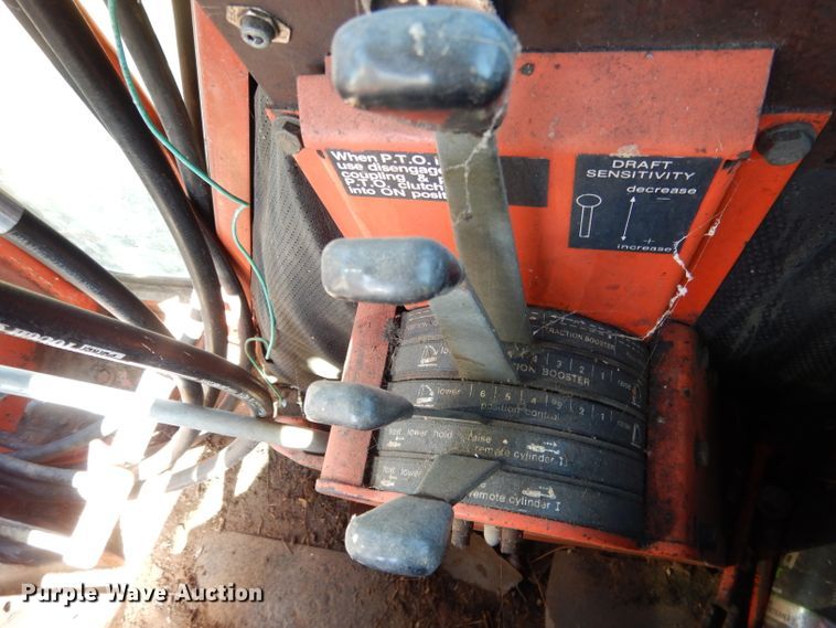 image for item DG5934 1981 Allis Chalmers 6080 MFWD tractor