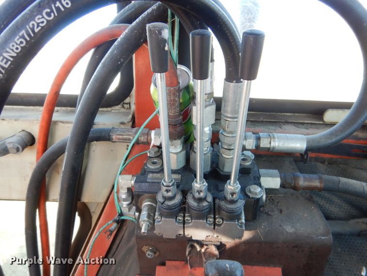 image for item DG5934 1981 Allis Chalmers 6080 MFWD tractor