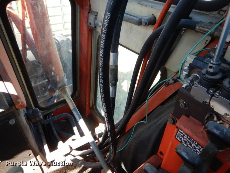 image for item DG5934 1981 Allis Chalmers 6080 MFWD tractor