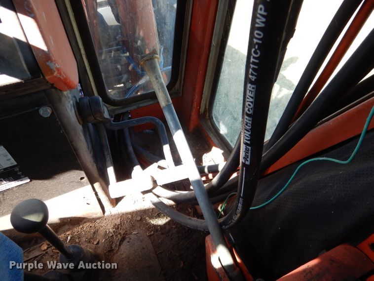 image for item DG5934 1981 Allis Chalmers 6080 MFWD tractor