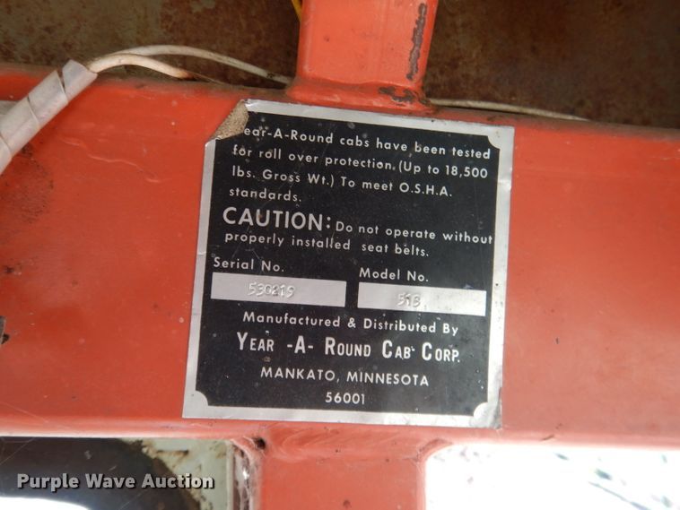 image for item DG5934 1981 Allis Chalmers 6080 MFWD tractor