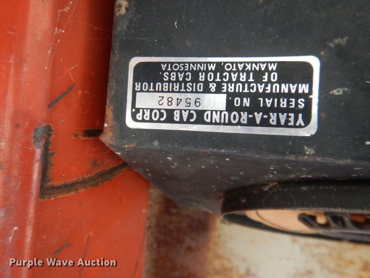 image for item DG5934 1981 Allis Chalmers 6080 MFWD tractor