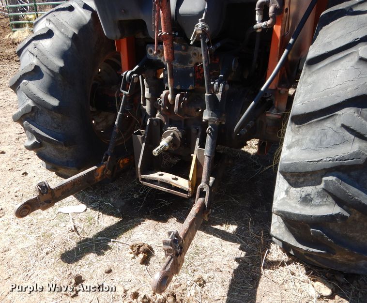 image for item DG5934 1981 Allis Chalmers 6080 MFWD tractor