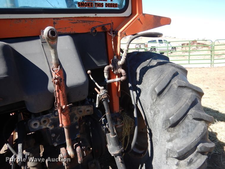 image for item DG5934 1981 Allis Chalmers 6080 MFWD tractor