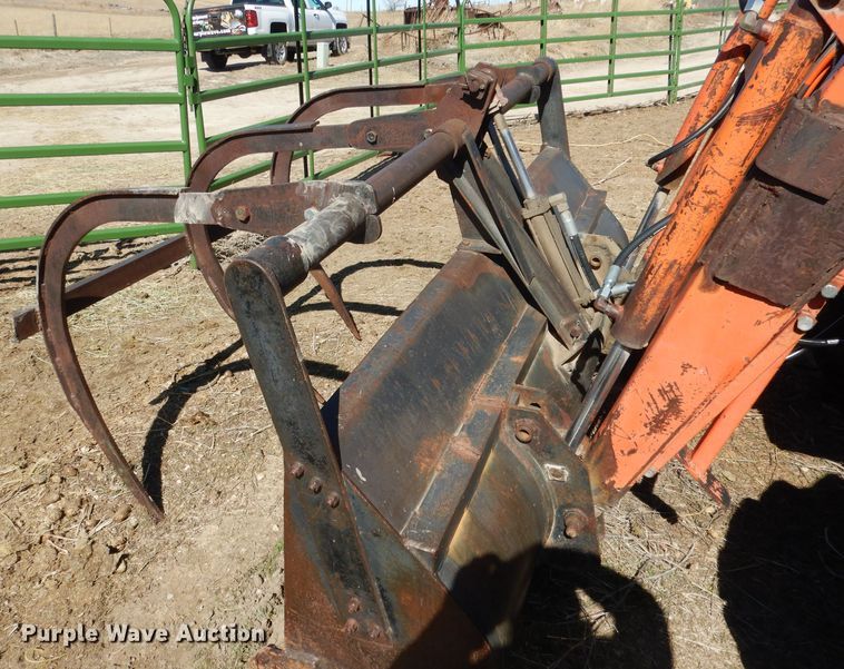 image for item DG5934 1981 Allis Chalmers 6080 MFWD tractor