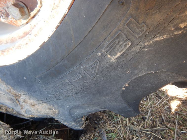 image for item DG5934 1981 Allis Chalmers 6080 MFWD tractor