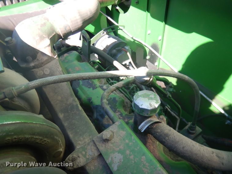 image for item DG5937 1988 John Deere 7720 Titan II combine