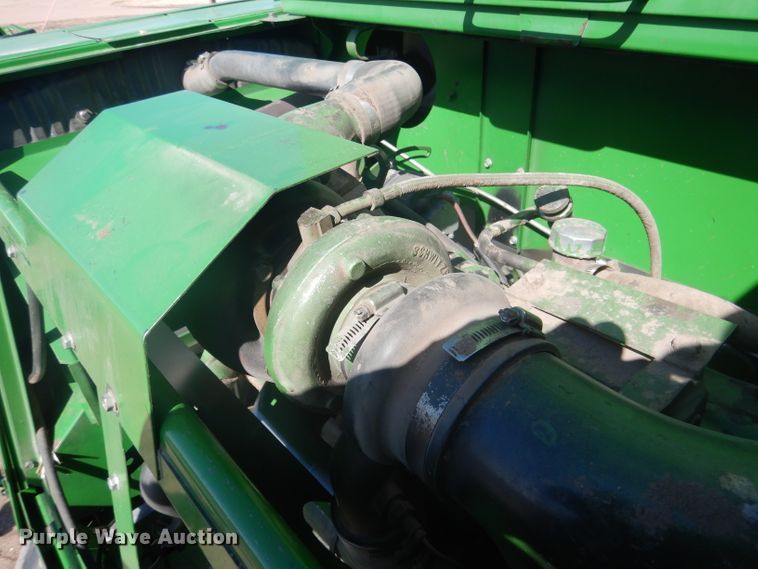 image for item DG5937 1988 John Deere 7720 Titan II combine